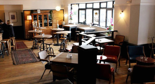 Inn The Bear 4*