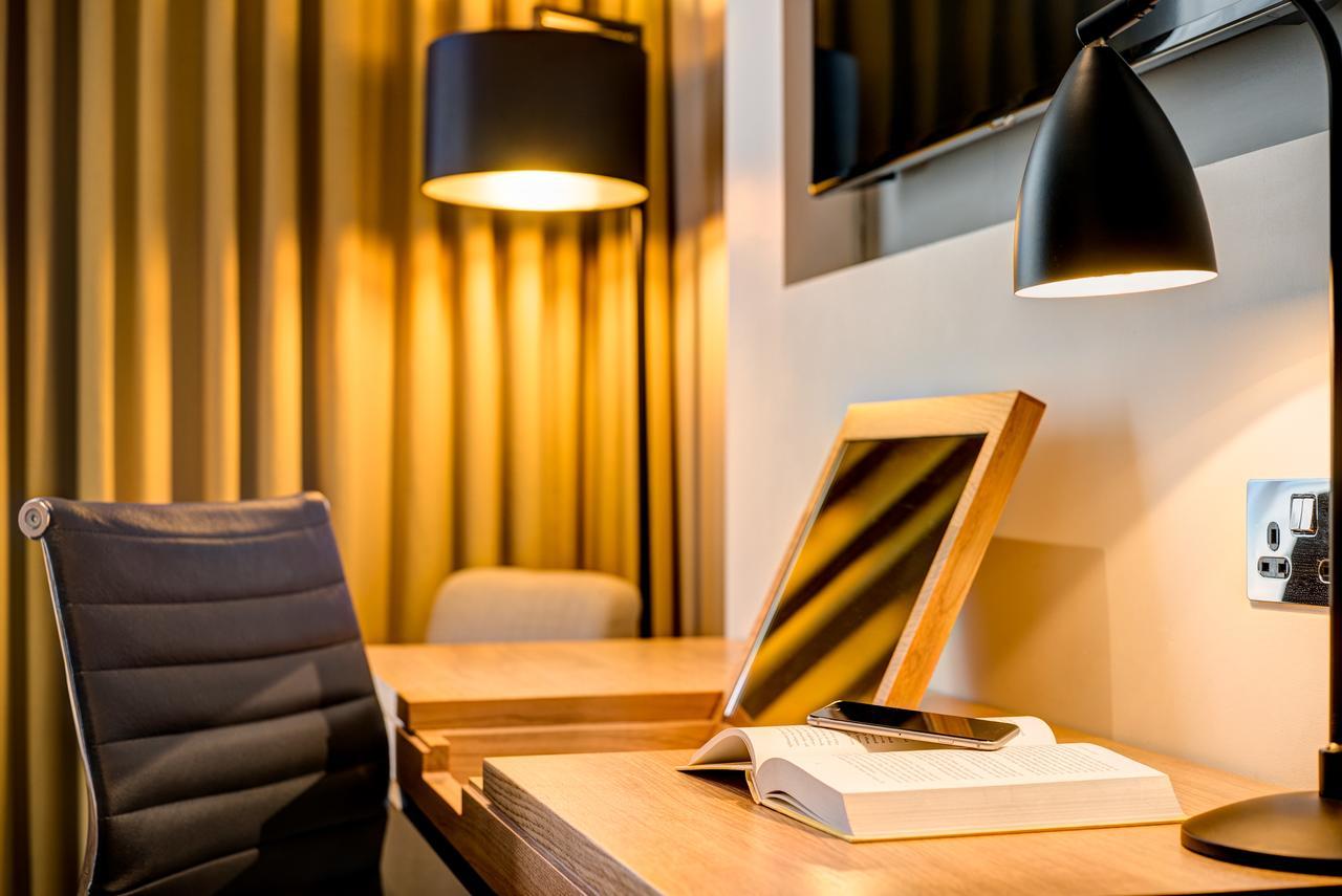Hotel Apex Of 4*