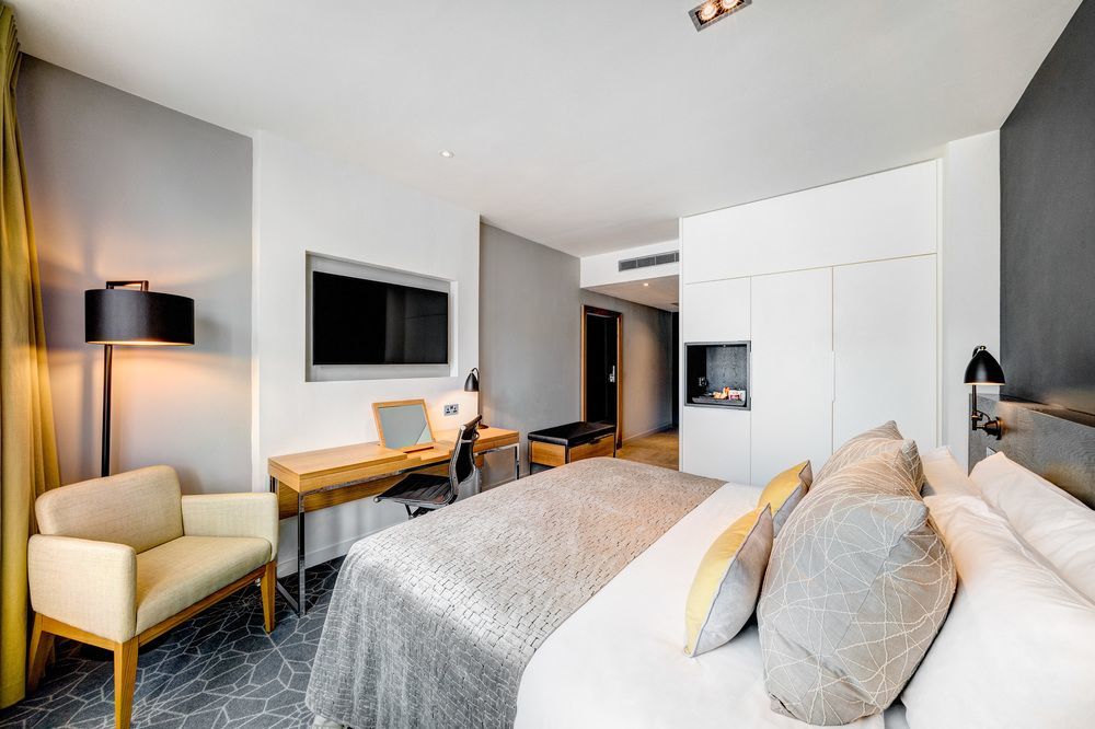 Hotel Apex Of 4*