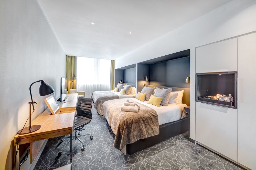 Hotel Apex Of 4*