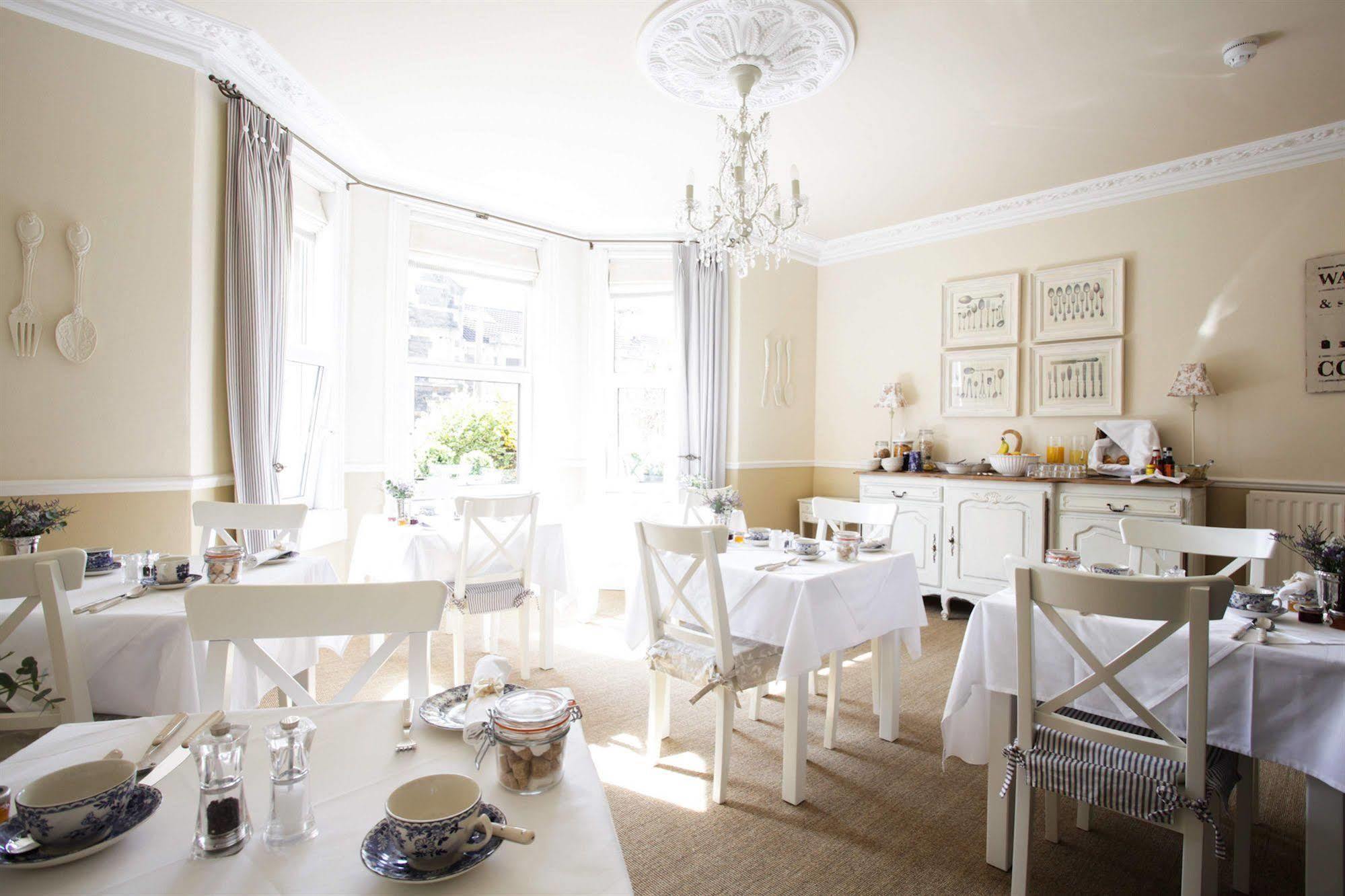 Brindleys Guest house 4*