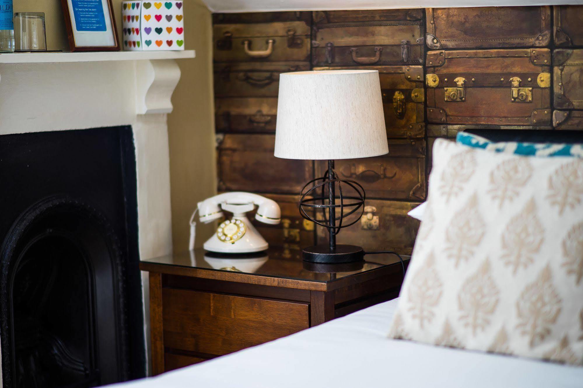 Oldfields House 4*