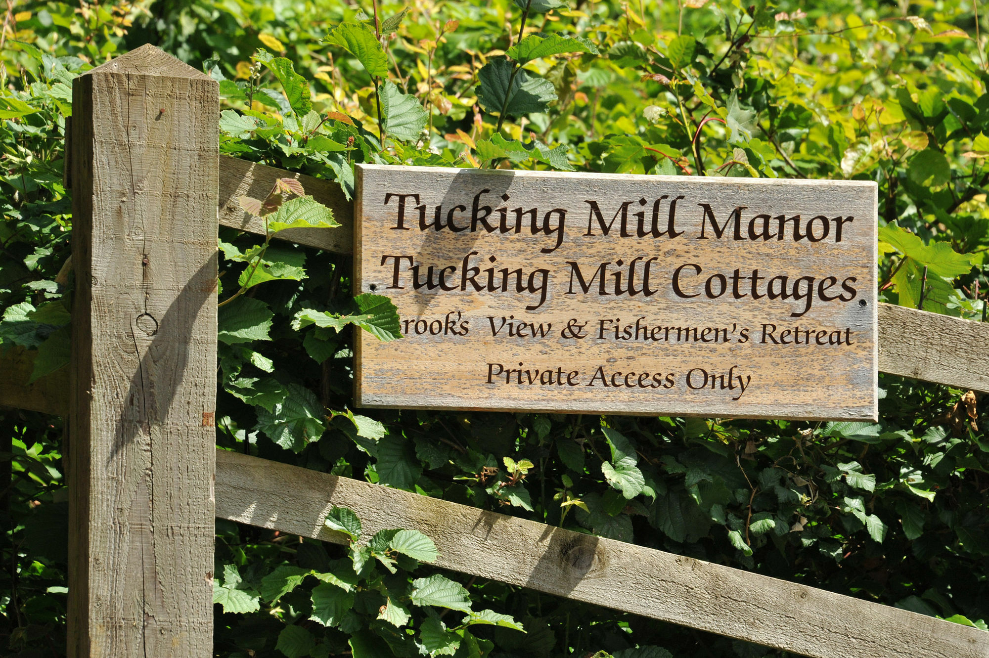 Tucking Mill View Apartment *