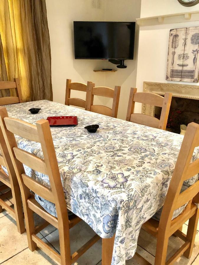 Lauras Townhouse Lansdown Slope Townhouse *