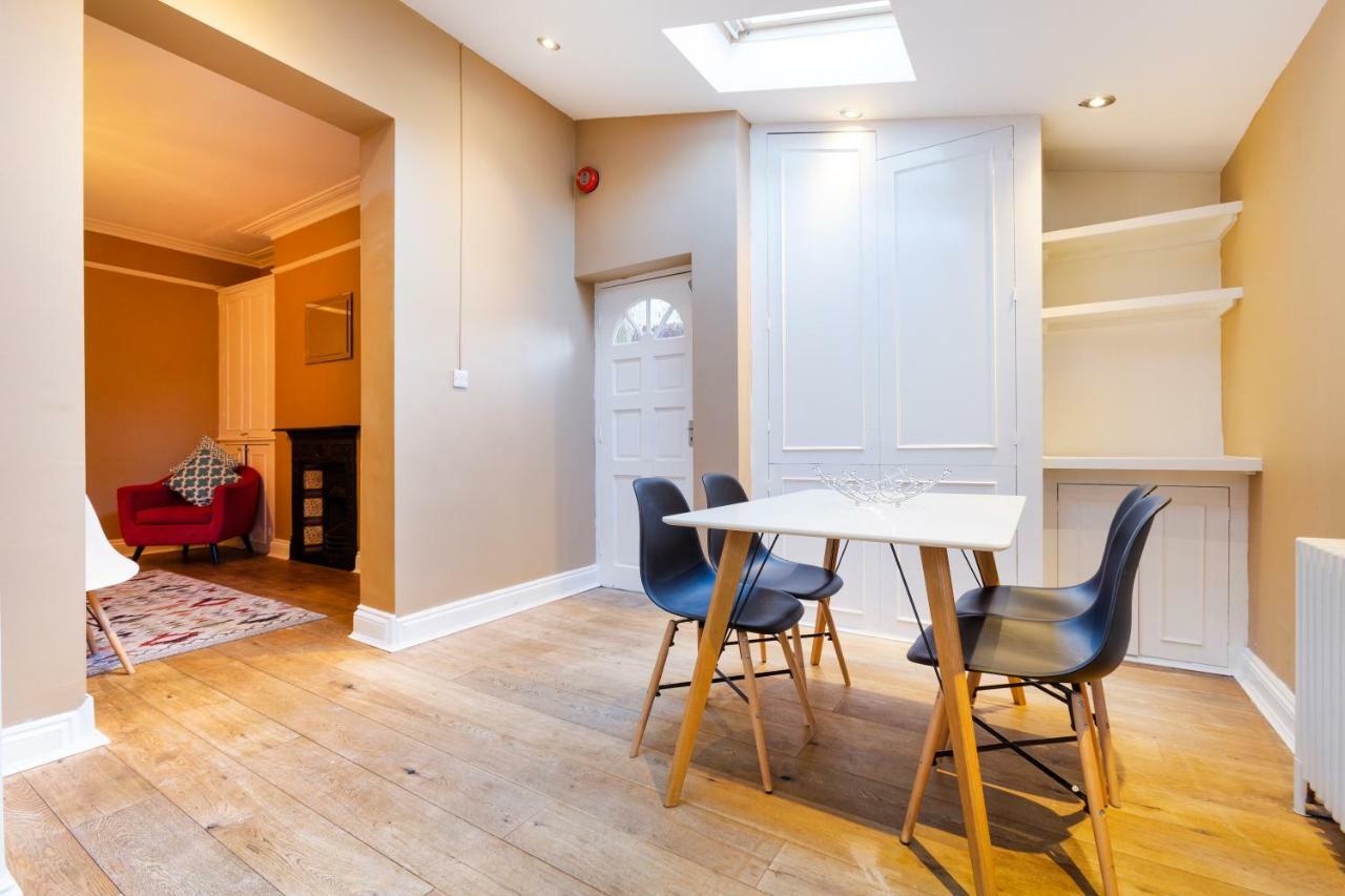 The Hive House - Large Light-flooded 6bdr Townhouse * Bath