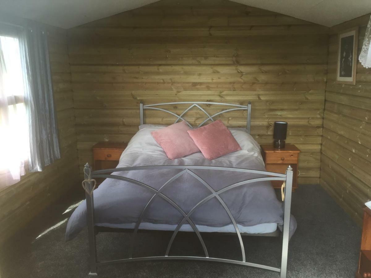 Norwell View Farm Glamping With Hot Tubs Campsite
