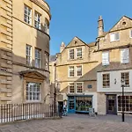 Beautiful Apartment, Incredible Central Location