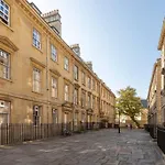 Beautiful Apartment, Incredible Central Location