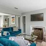 Lovely 4 Bedroom Townhouse