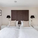 Lovely 4 Bedroom Townhouse