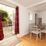 10 Grove St - Bath Holiday Suites