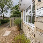 The Cottage At Barrow Mead