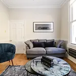 23 Daniel Street