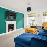 Brand New Lsiting!Wonderful One Bedroom Apartment