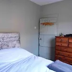 Regency Cottage 10 Minutes From Bath City Centre
