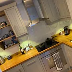 Bijoux Central Bath Period Apartment And Parking