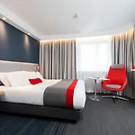 Holiday Inn Express Bath By Ihg