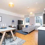 Pass The Keys Stunning 2 Bed Retreat In The Heart Of Bath