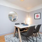 Pass The Keys Stunning 2 Bed Retreat In The Heart Of Bath