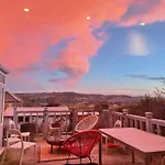 Artist\'S Home With Views Over Bath