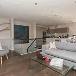 Henge House, Penthouse Apartment