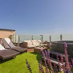 Henge House, Penthouse Apartment