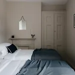 The Curator\'S Apartment - Spacious 2 Bedrooms
