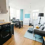 Stylish Open Plan City Apartment