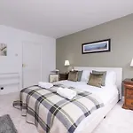 Pass The Keys Stylish Apartment In Central Bath