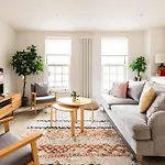 Premium Central House W Parking - Walk Everywhere