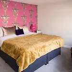 Dream Stays Bath - Queen Street