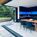 Knatchbull Cottage