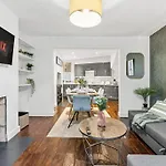Boutique Abode In Central Bath - Parking