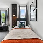 The Artists House In Central Bath - Sleeps 11