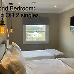 Crescent Penthouse With Stunning Views And Free Parking