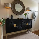 Celebration House - Sleeps 13 - Bath