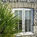 Ivy Cottage