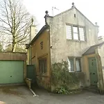 Entire Victorian Lodge In A Privately Gated Estate With Secure Parking For Two Cars And A Newly Refurbished Bathroom