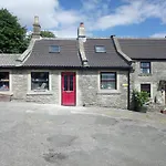 The Old Swan Walkers Cottage
