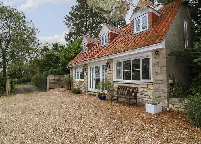The Cottage At Barrow Mead