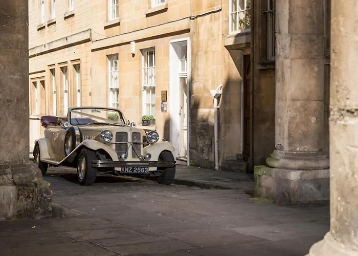 Abbey Mews In The Heart Of Bath, Bath Keys