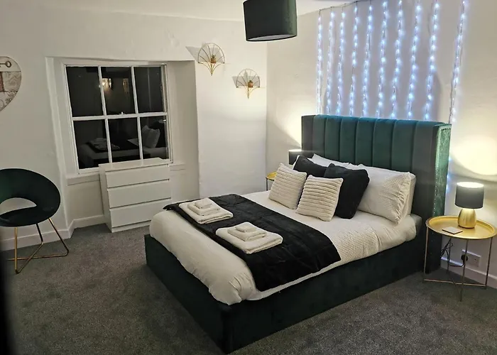 Norfolk Pad - Lovely 1 Bed Apartment In Bath - Top Floor