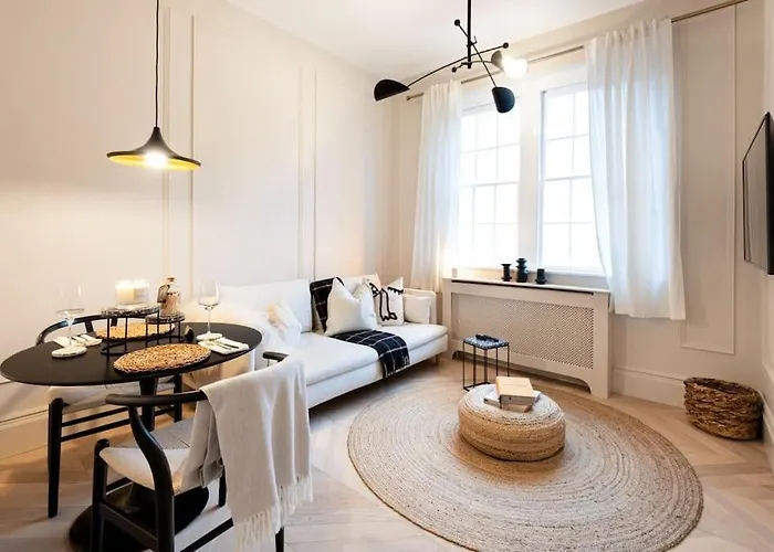 Stylish Georgian Flat - Ba1 - Walk To Crescent