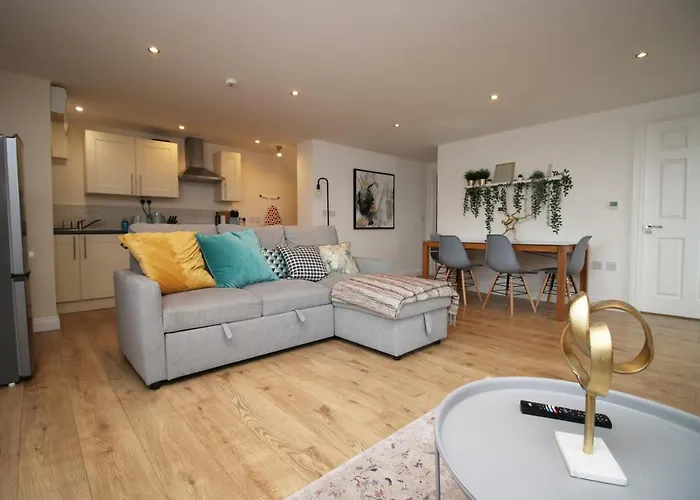 Flat 1 Batheaston By Mia Living Stylish 1 Bedroom Property With Free Parking