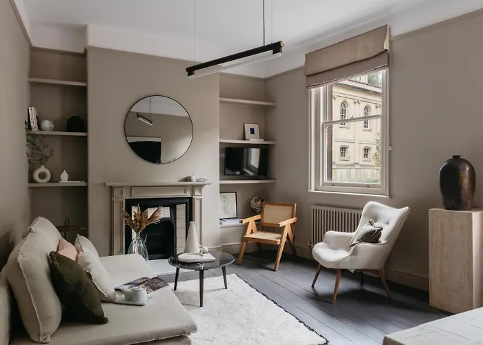 The Curator\'S Apartment - Spacious 2 Bedrooms