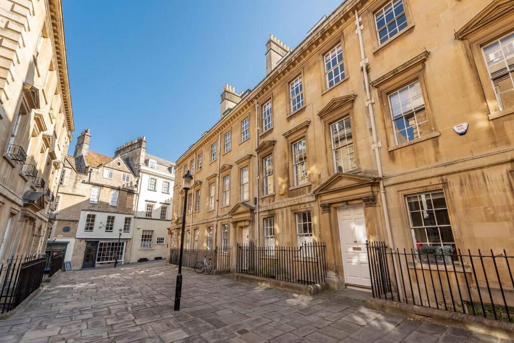 Beautiful Apartment, Incredible Central Location Apartment *