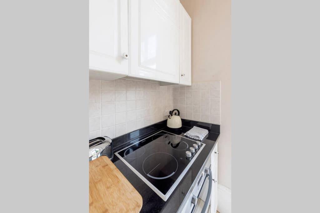 Apartment Beautiful Studio With Private Outside Terrace Bath