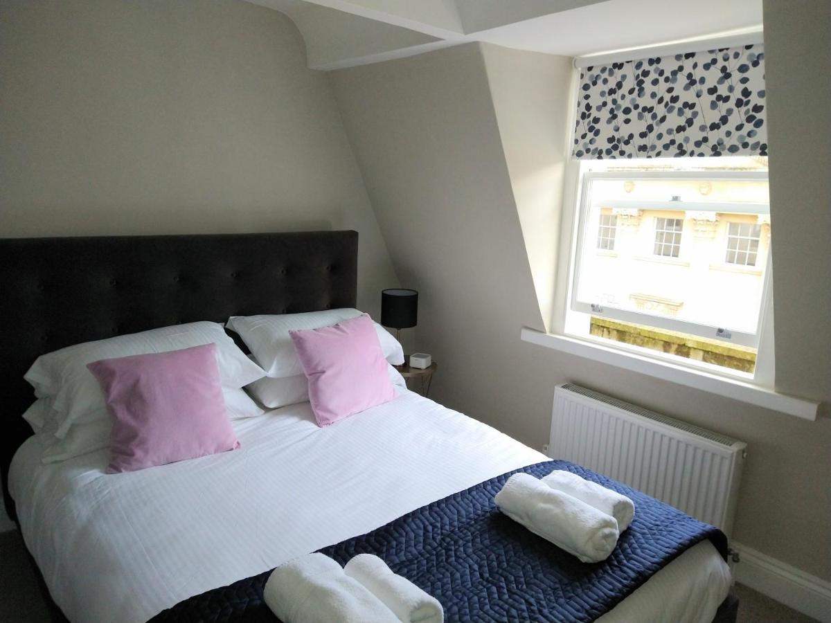 Stunning & Milsom Street Apartment Bath