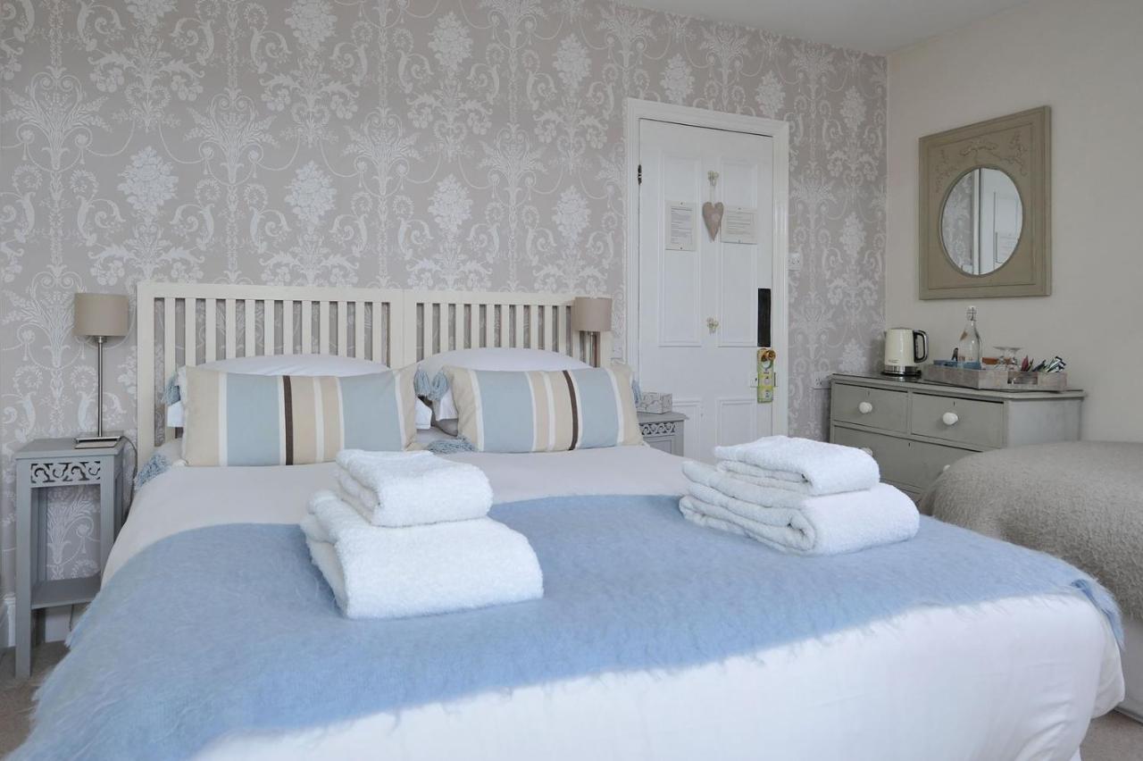 Abbey Rise Bed & Breakfast *