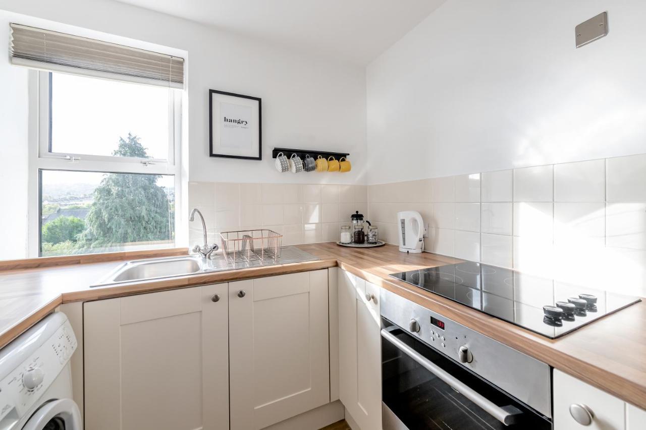 Modern & Spacious 2 Bedroom Maisonette Apartment